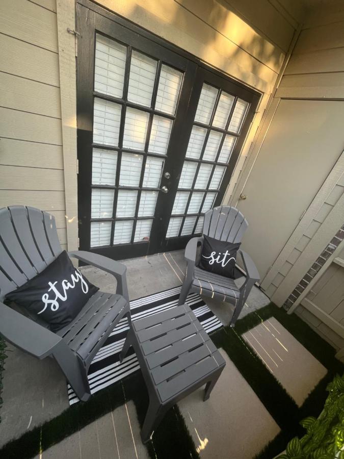 Home Away From Home-Cozy 2 Bdrm Condo/Med Cntr/Nrg Houston Esterno foto